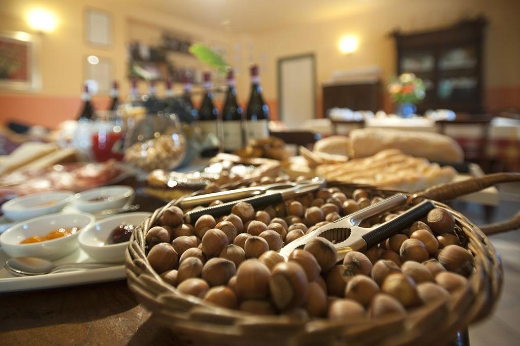 Cascina Ballarin Villa La Morra Kültér fotó