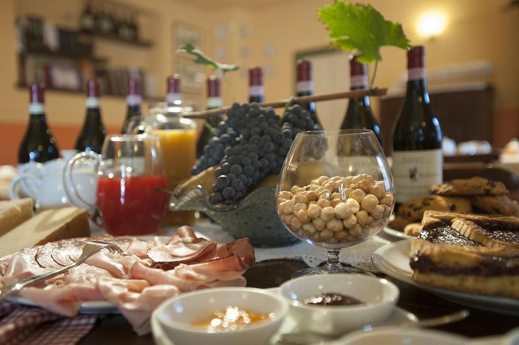 Cascina Ballarin Villa La Morra Kültér fotó
